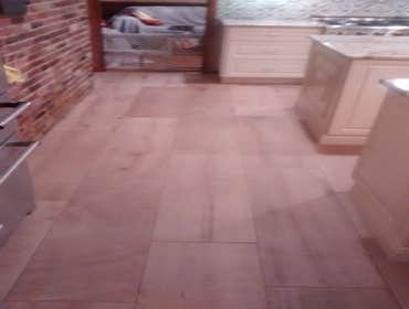 Photo(s) from Fine Paintings And Floors
