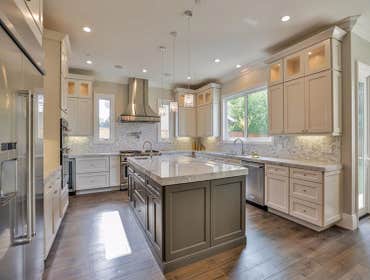 Oversized Kitchen Island