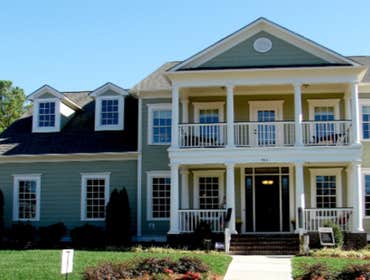 Outdoor Living-Retaining walls, Flagstone Patios A mix of our custom outdoor work and craftsmanship
Specializing in:
Retaining walls
Custom doo