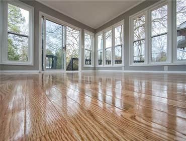 Flip House in Chesterfield