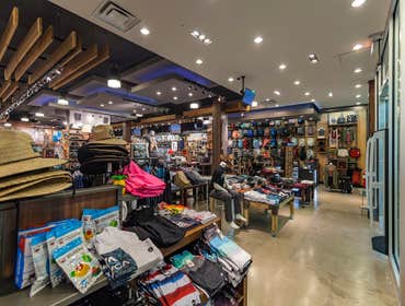 Tilly’s Cool Springs (Franklin, TN) Renovated, and built-out for Tilly’s. Tilly’s offers one of the largest assortments of brands and merchandise from 