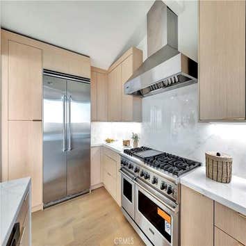 Tahuna Extensive remodel of original home. New kitchen, New bathrooms, smooth coat through out house on all walls