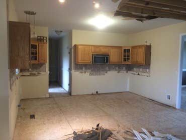 Kitchen gut