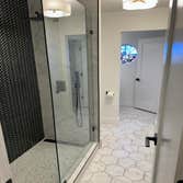 Frontstar Construction LLC | bathroom remodel contractor Farmers Branch