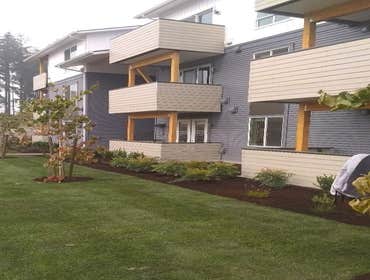 Multi-family Install decks and railings to multi family apartment complex using architect build plans