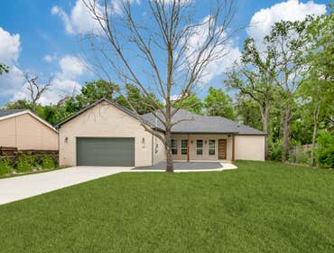 New Construction Large Home in Dallas Newly built 4-bed, 2-bath, 2-car garage home in southeast Dallas complete with quality finishes built for durabil