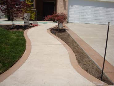 Stamped concrete with borders