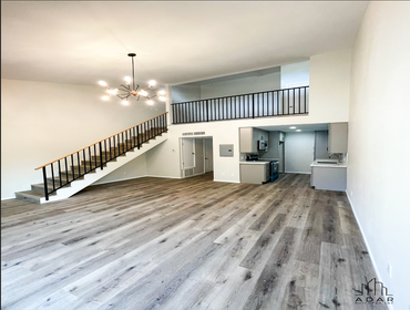 Custom Loft Remodeling - Living Room