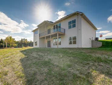 Addison Walkout Basement
