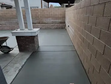 Photos by Sun Set Solutions #2 Small patio extension, reinforced with #3 rebar(3/8') at 12" inches on center. Client requested 2 drains as well. Simple