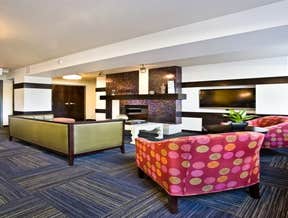 Lake Calhoun Apartments