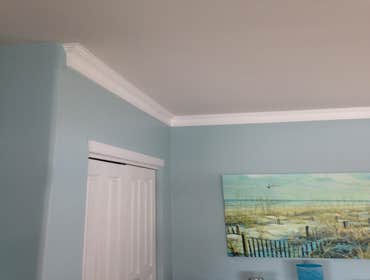 Crown moulding
