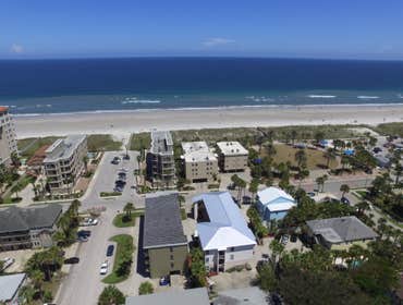 Jacksonville Beach Condo Metal Roof Condo metal roof by Jacksonville Beach Florida.