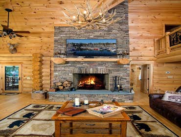 Photos by Estemerwalt Log Homes #1