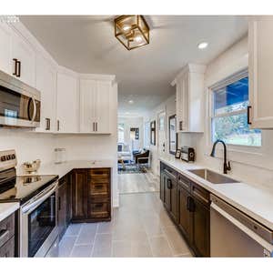 Beaverton Kitchen Cabinet LLC