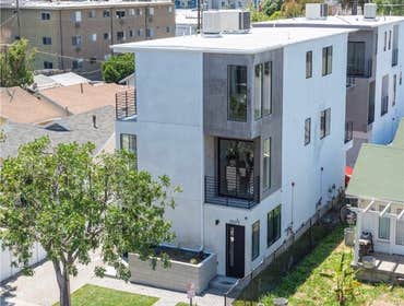 N Orange, Los Angeles