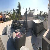 Rooftop getaway Pergola, lounger, bar and hot tub