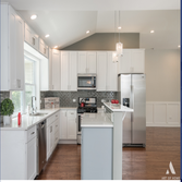 WHITE AND GRAY SHAKER