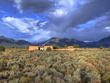 Taos Residence