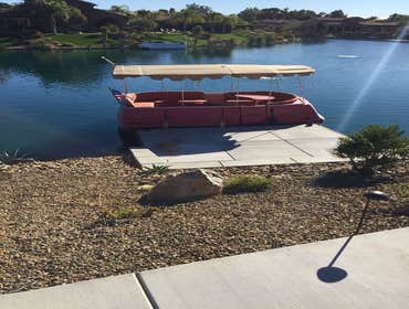 Dock in Santo Tomas