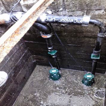 Storm drain pit