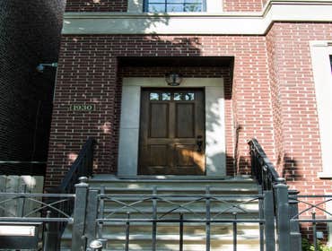 N Kenmore Ave Home
