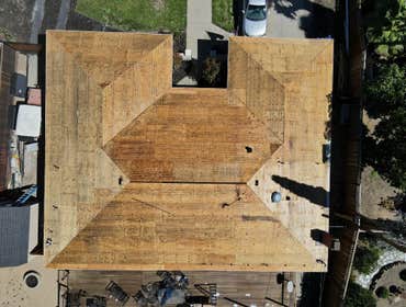 install GAF Timberline HDZ RS shingles Remove existing asphalt shingles and install GAF Timberline HDZ RS shingles
and required GAF components. Install