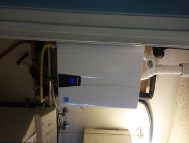 navian gas tankless