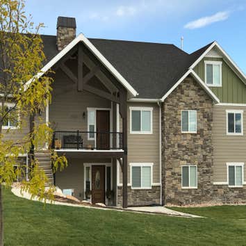 Icon Builders LLC