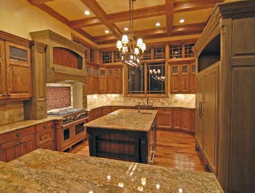 Custom Doors & Mouldings Inc. Royal Series
