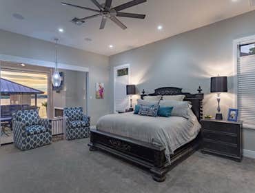 CONTEMPORARY NEW BUILD