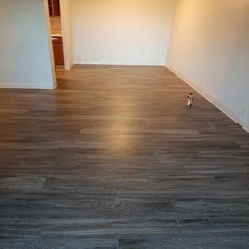 Yachawk Flooring LLC
