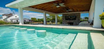 Premier Gunite Pools