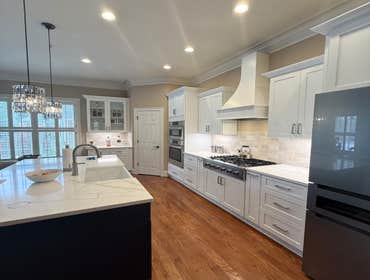 Modern Kitchen Remodel White Cabinets