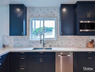 Home remodel in Redondo Beach, CA Beautiful home remodel in Redondo Beach!
Kitchen remodel, 2 Bathrooms, Flooring, Windows and Shutters.
Thank you to e