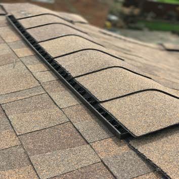 Exhaust Ridge Vent
