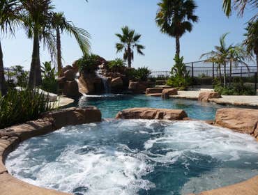 Rockscape Swimming Pool
