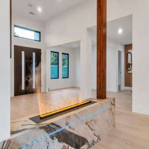 Ahura Construction