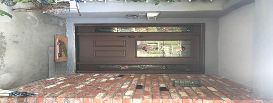 New entry door