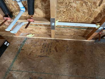 Second story Addition Photos by J Rods Full bathroom game room and 2. Bedroom with closets
750 sqf
Additional work bigger pantry, mudroom and family r