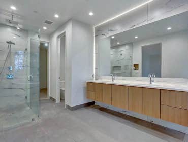 Bathroom remodels Welcome to our bathroom remodel gallery, where style meets serenity and functionality. In this collection, we showcase a range of stu