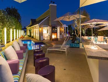 New accessory building at Hollywood Hills
