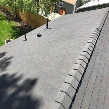 Dk Roofing LLC