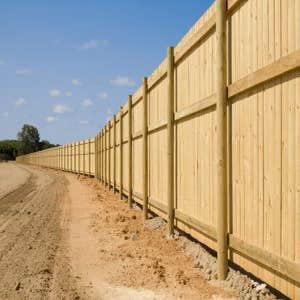 Commercial Fencing
