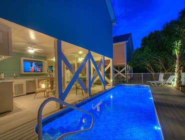 HAMPSTEAD POOL SPA & PATIO, INC.