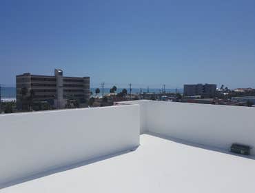 Ray Baldino Studios New 50 mil Duro-last White Pvc Single Ply.
This roof is a new Construction on the Famous Cocoa Beach Strip in Florida.
Need a new