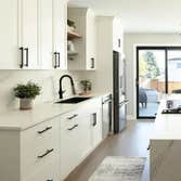 Kitchen Renovation Vancouver - Custom Kitchen Remodeling, Cabinets, Countertops & Luxury Kitchen Renovations