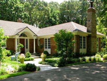 Muttontown Mid-century ranch
