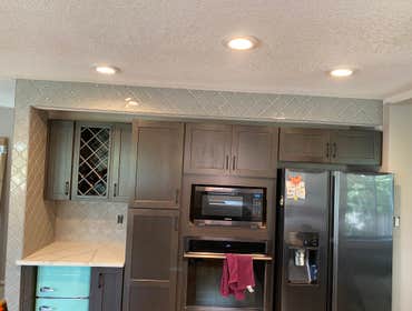kitchen remodel Recently did Kitchen remodel
Upgraded cabineta, installed new granite tops, and kitchen backsplash