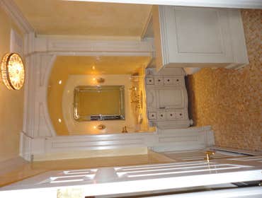 Saddle River Powder Room